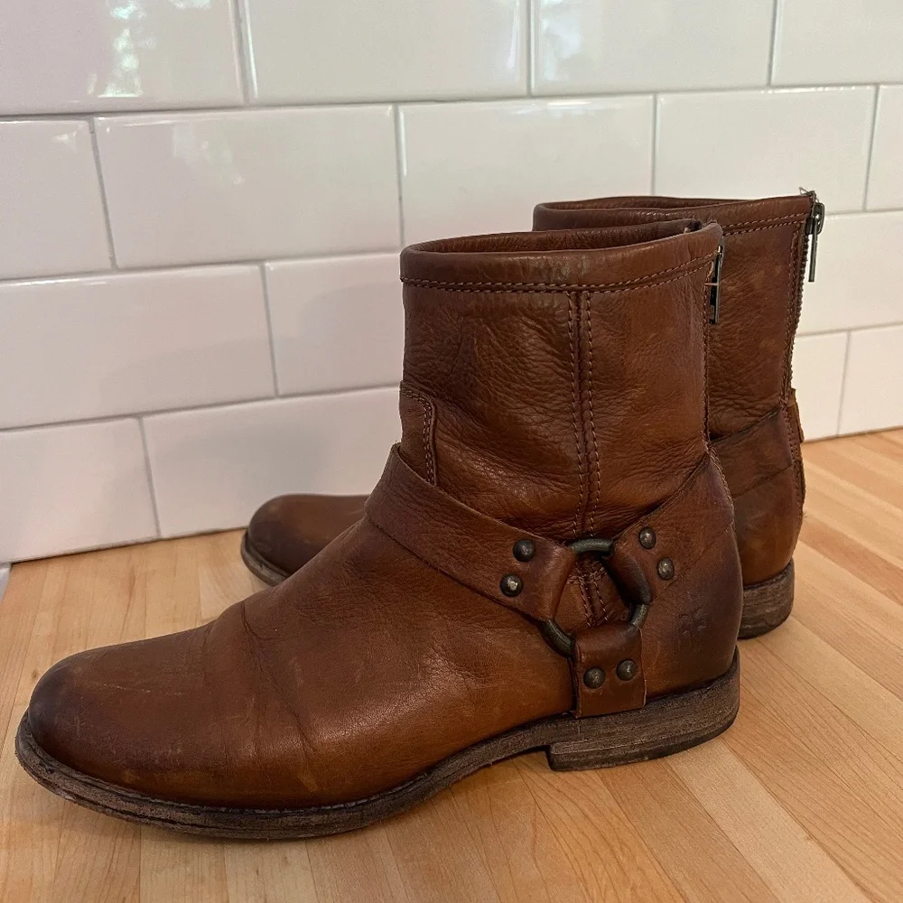 Frye Leather Shirt Boots - Picture 1 of 7